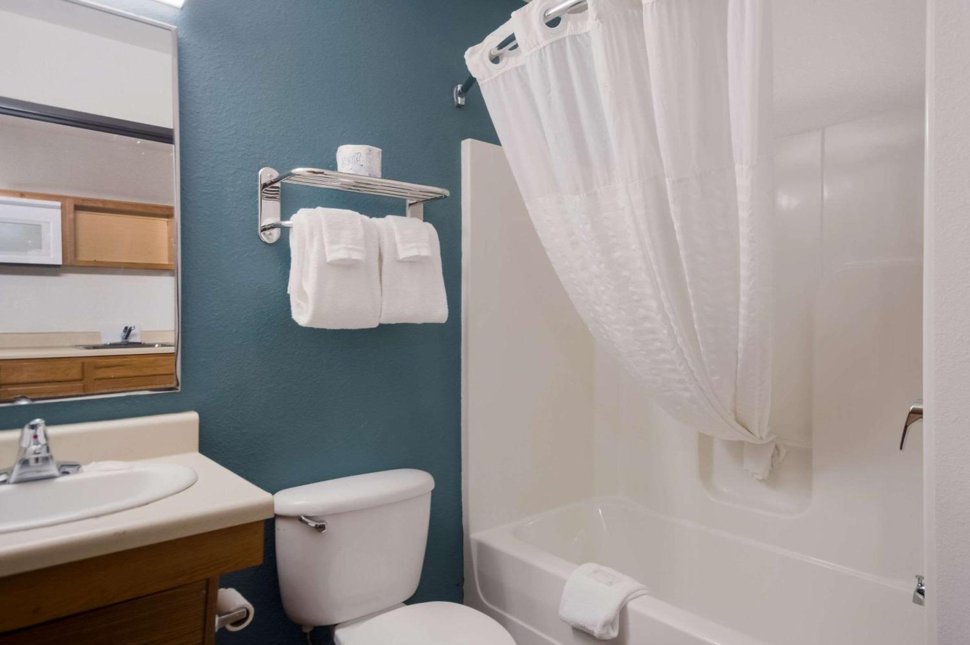 Woodspring Suites Columbia Fort Jackson Esterno foto